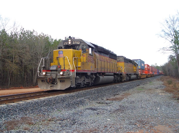 UP 3752 (CSX Q179-15)
